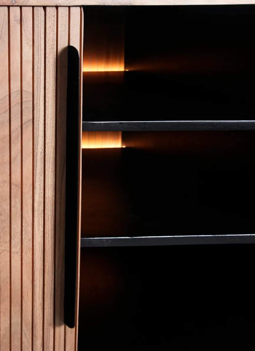 Sideboard detail