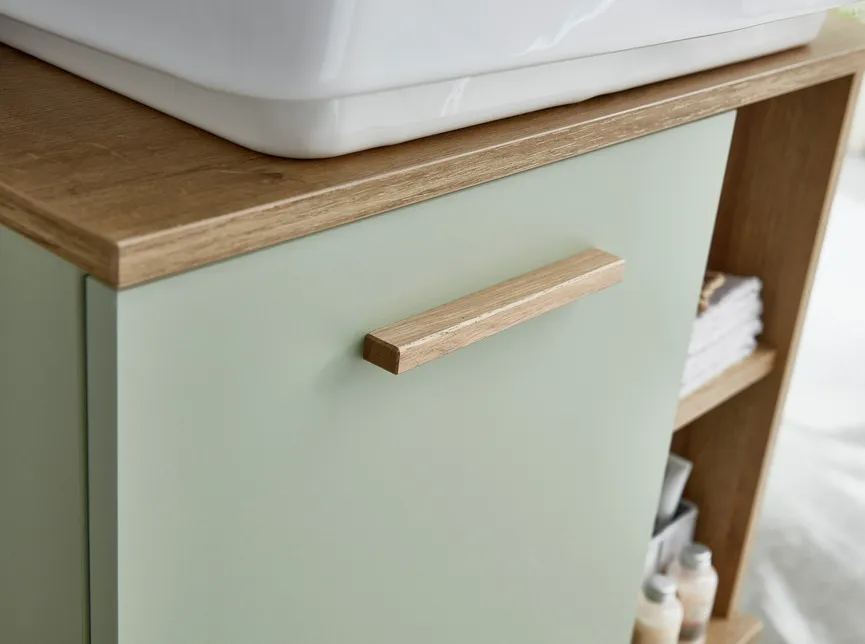 *Waschbeckenunterschrank detail