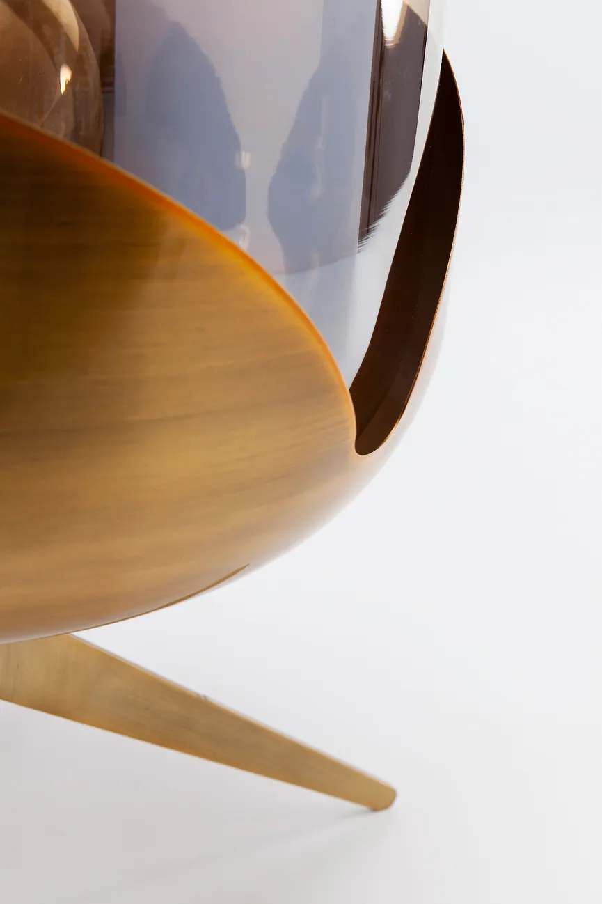 Tischleuchte "Golden Goblet" detail