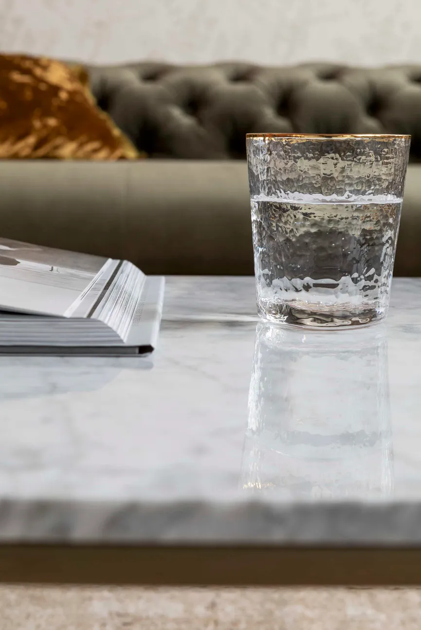 Couchtisch milieu