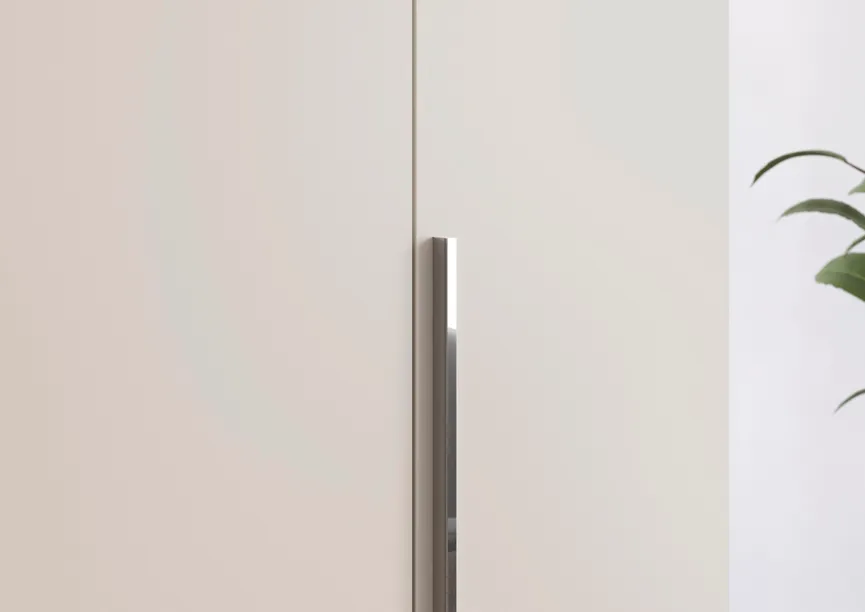Kombi-Drehtürenschrank 4-trg. detail