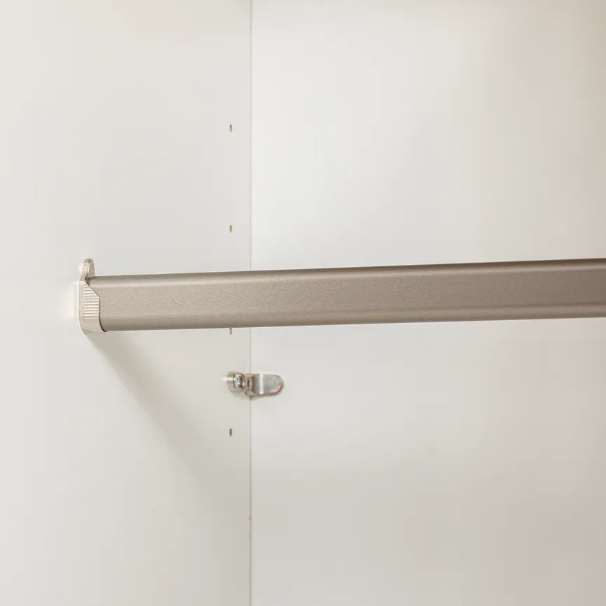 Kleiderschrank detail