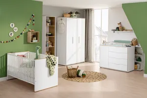 Kleiderschrank 