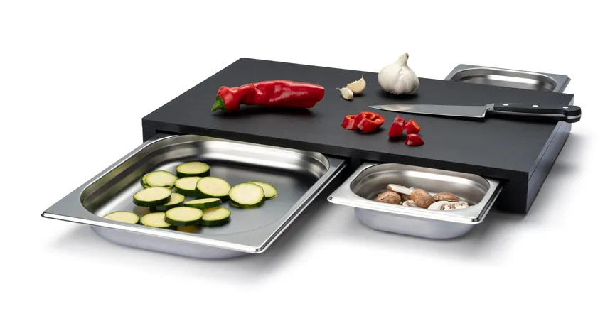 Schneidebrett m 3 Schubladen detail