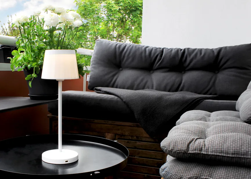 Akku-Tischleuchte "Eva" milieu