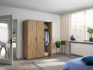 Kleiderschrank