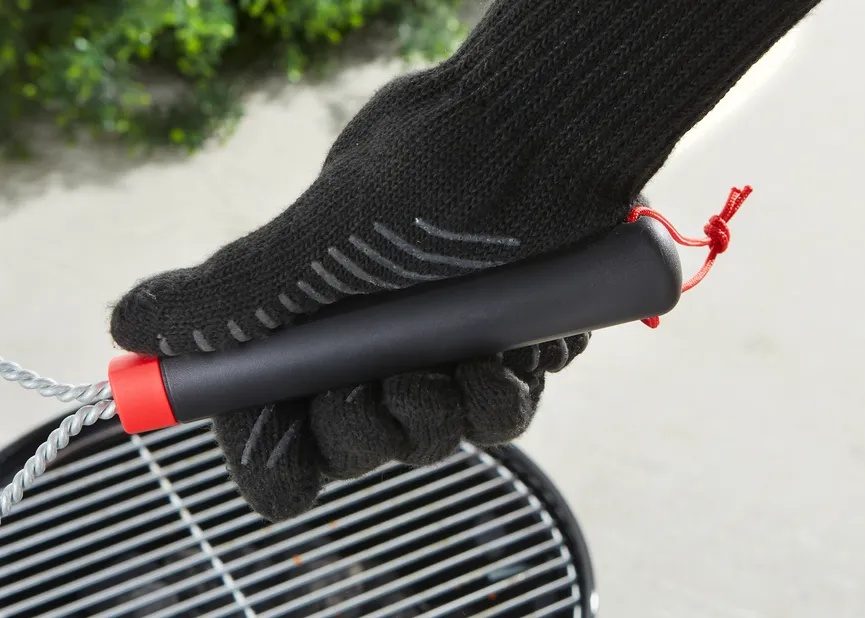 Dreiseitige Grillbürste detail