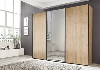 Schwebetürenschrank