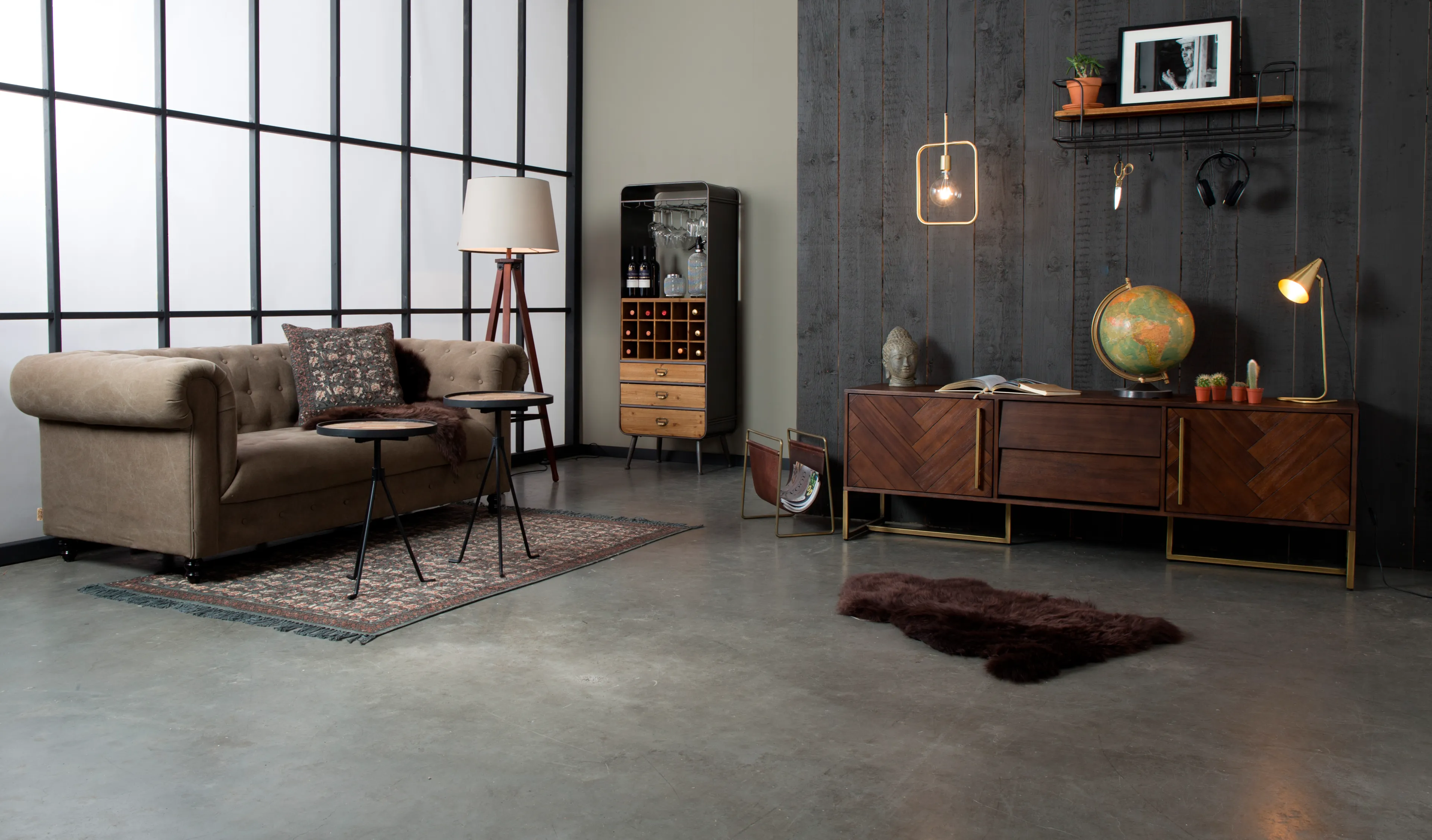 Sideboard Class