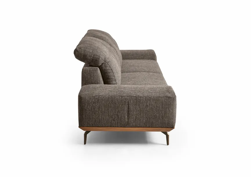 2er N70 + Holzsockel detail