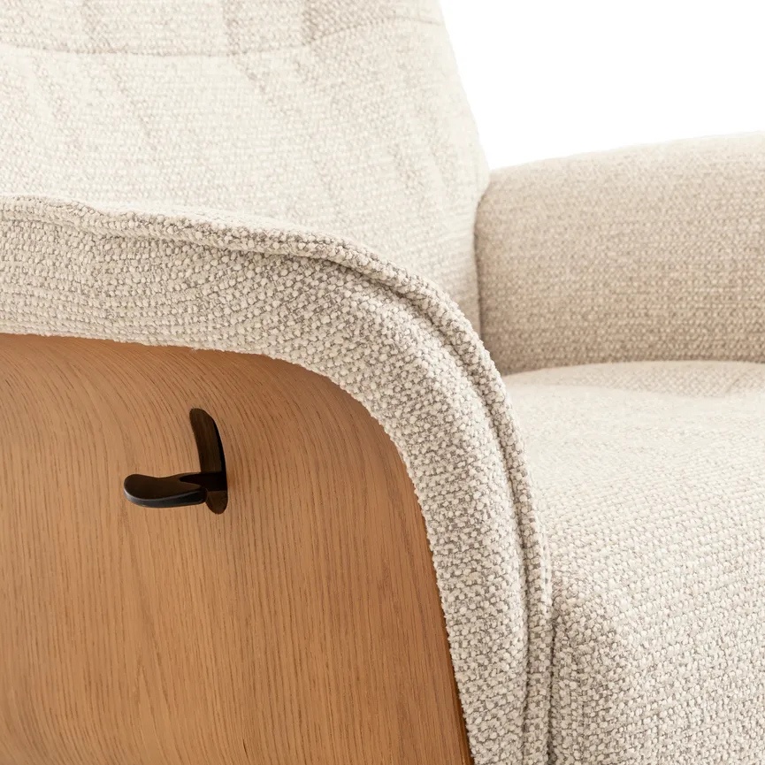 Relaxsessel mit Hocker detail
