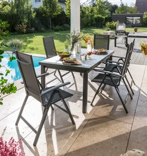 Gartentisch mit Auszug