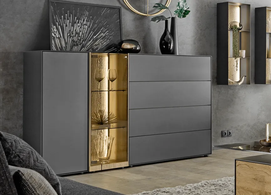 Highboard milieu