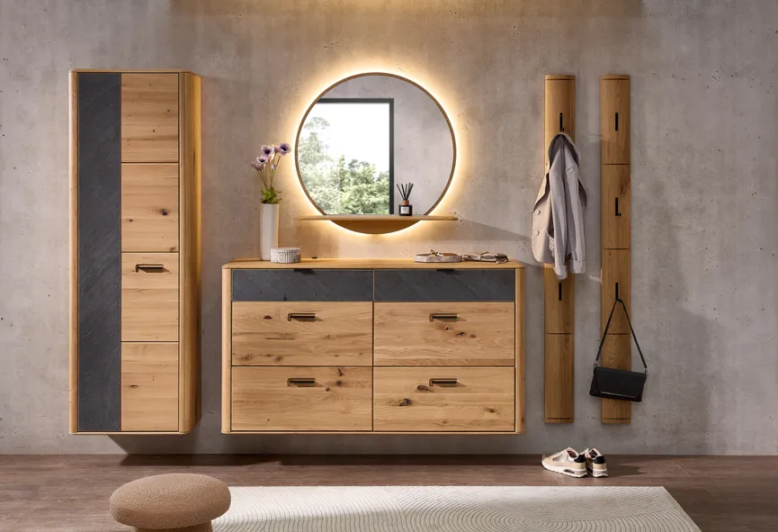 Schuhschrank hängend milieu