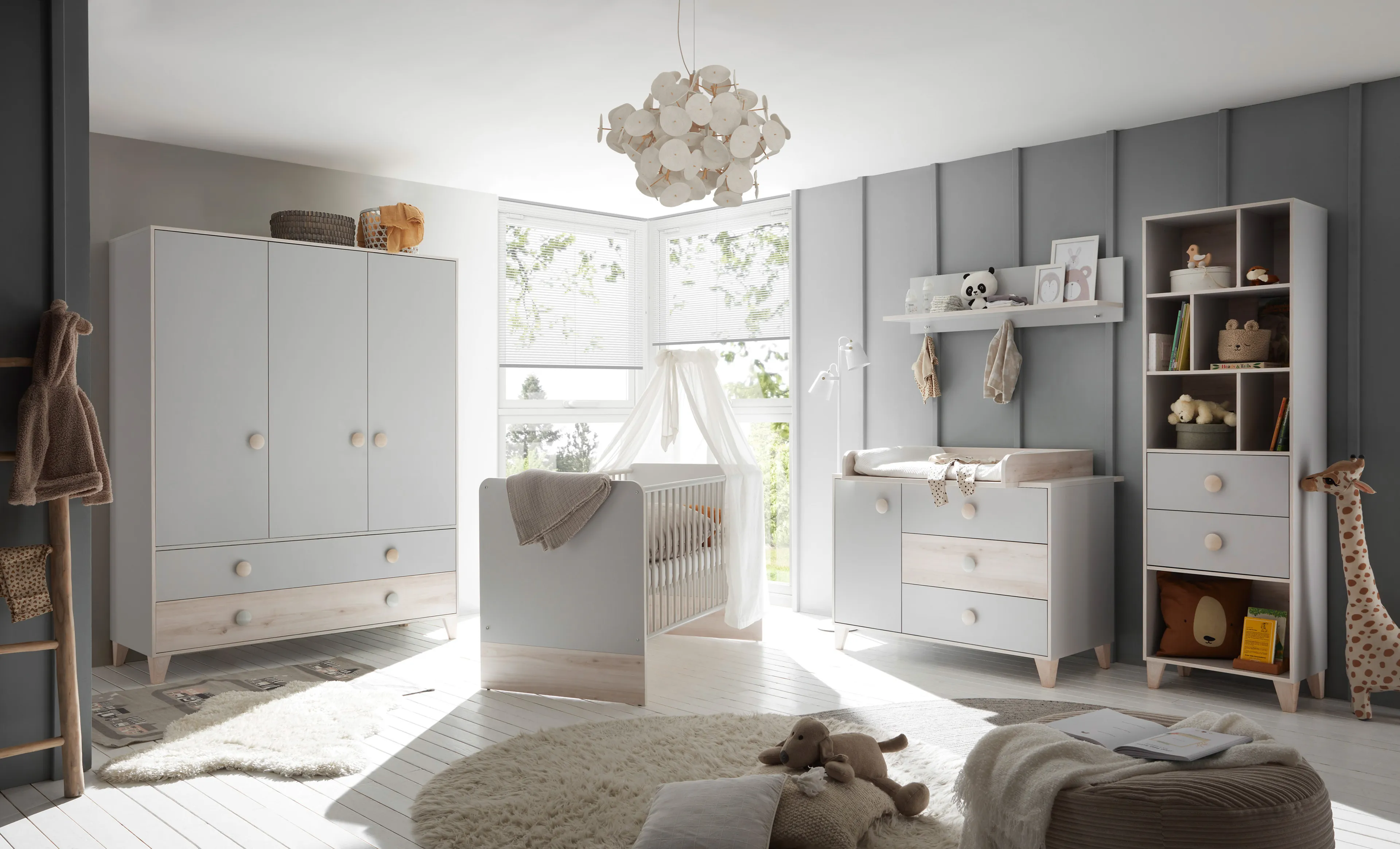 Kleiderschrank Fien 155 x 58 cm