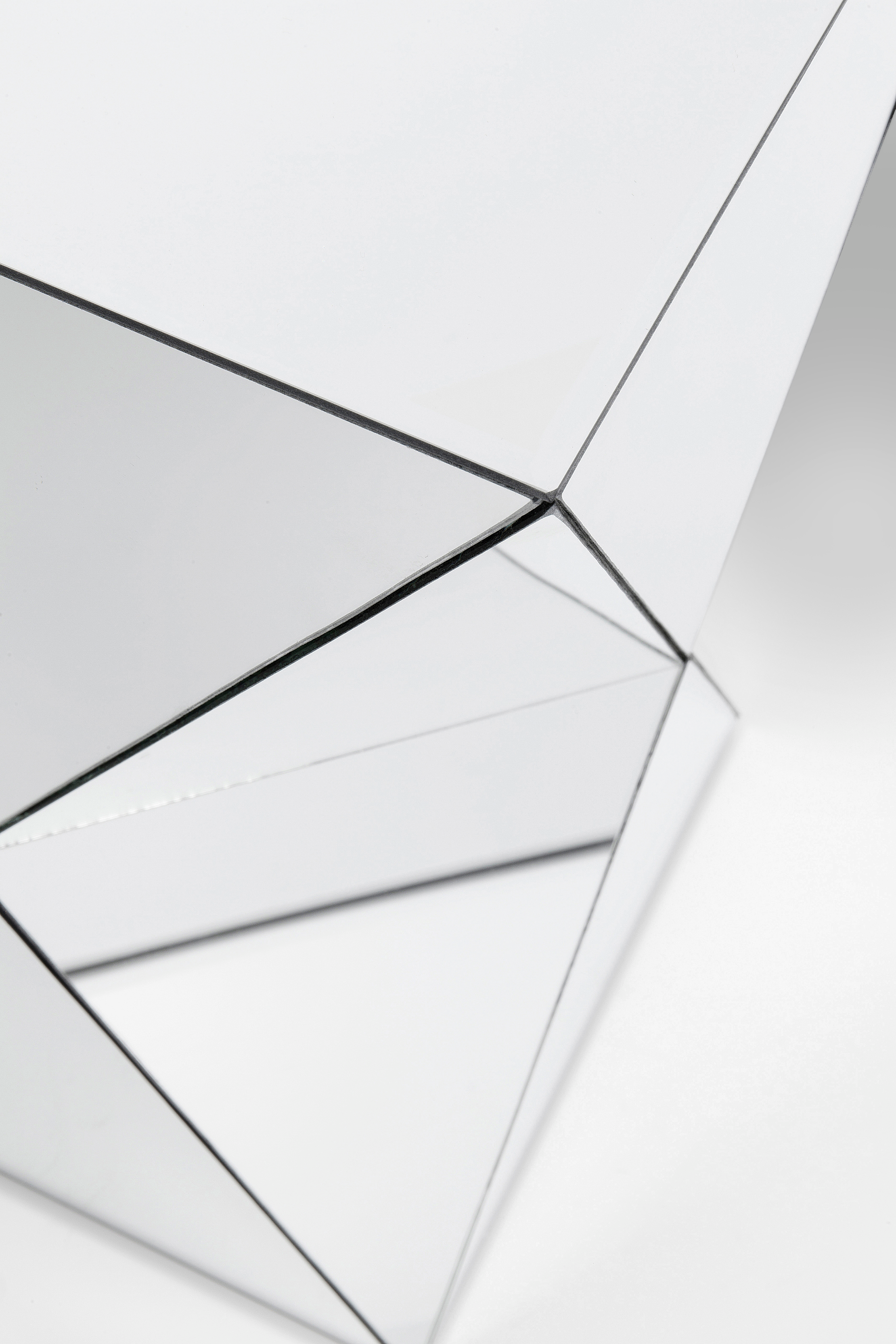 Beistelltisch detail