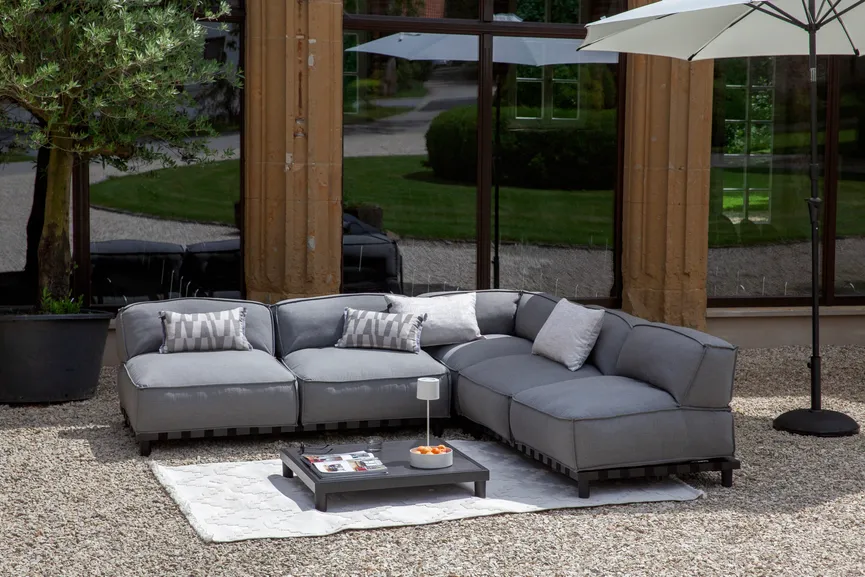 ** Keramik Tisch 85x85 midgrey milieu