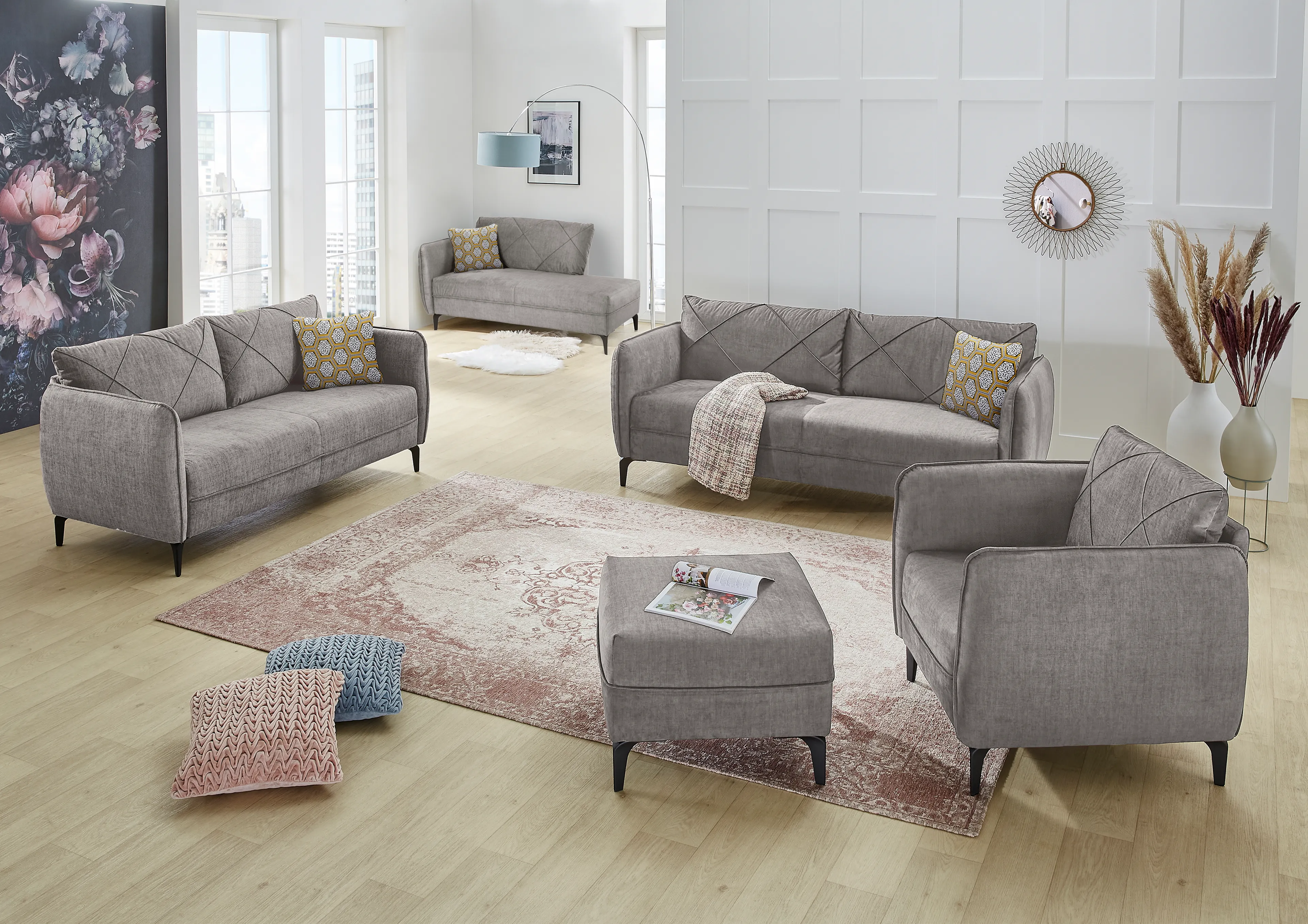 Hocker Novara