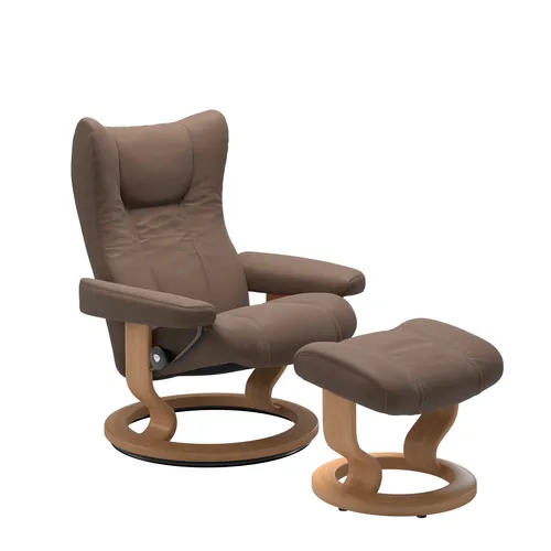 Sessel mit Hocker