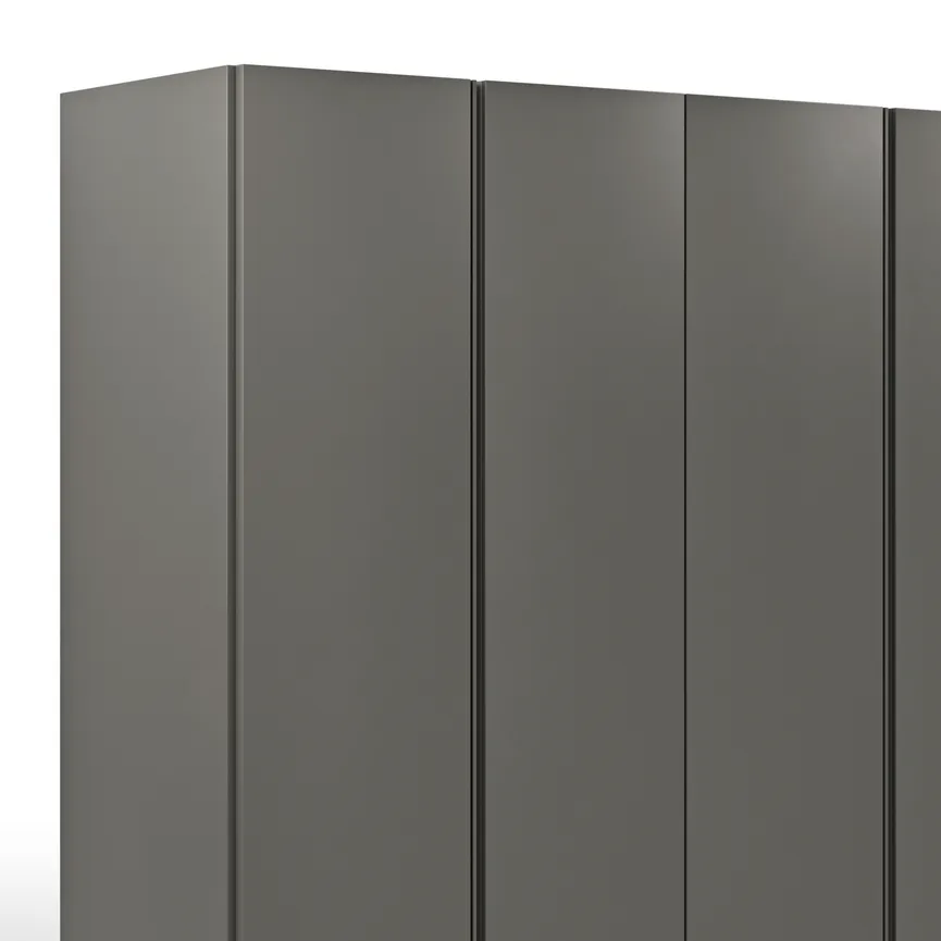 Drehtürenschrank 6-trg. detail