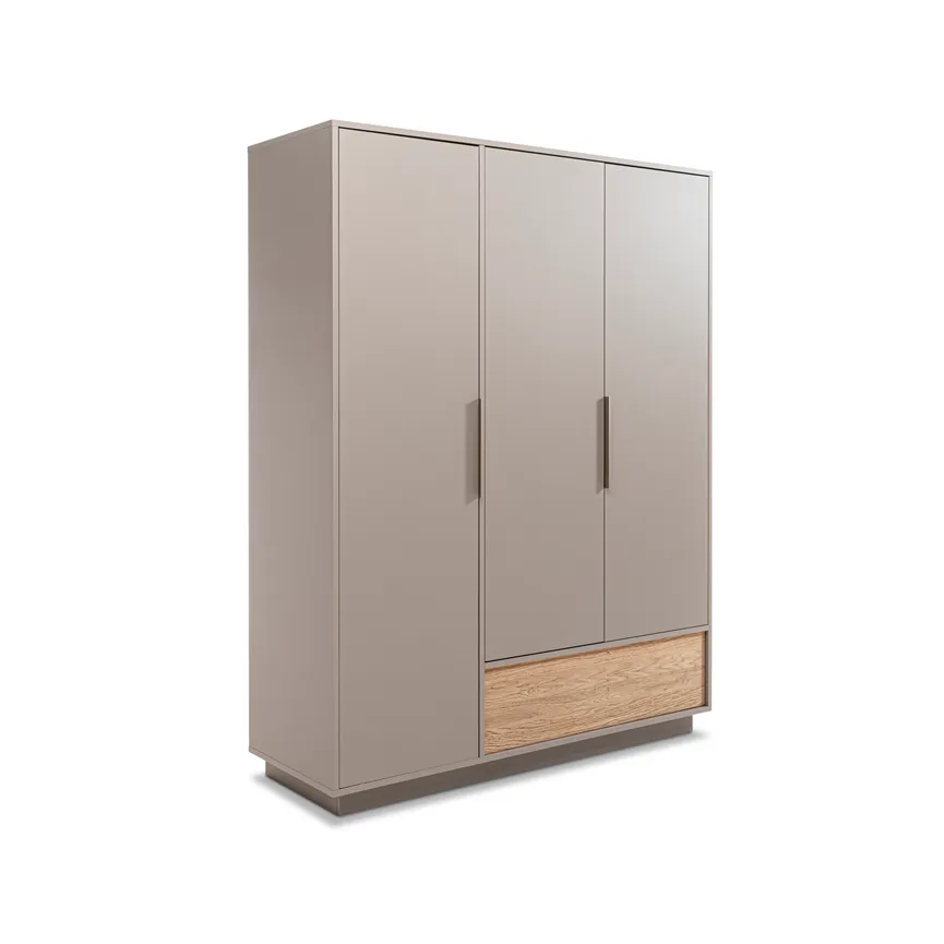 Kleiderschrank hauptaufnahme