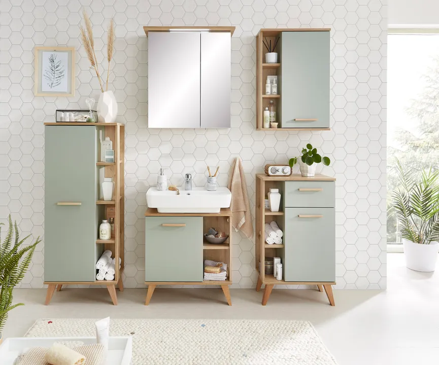 *Oberschrank milieu