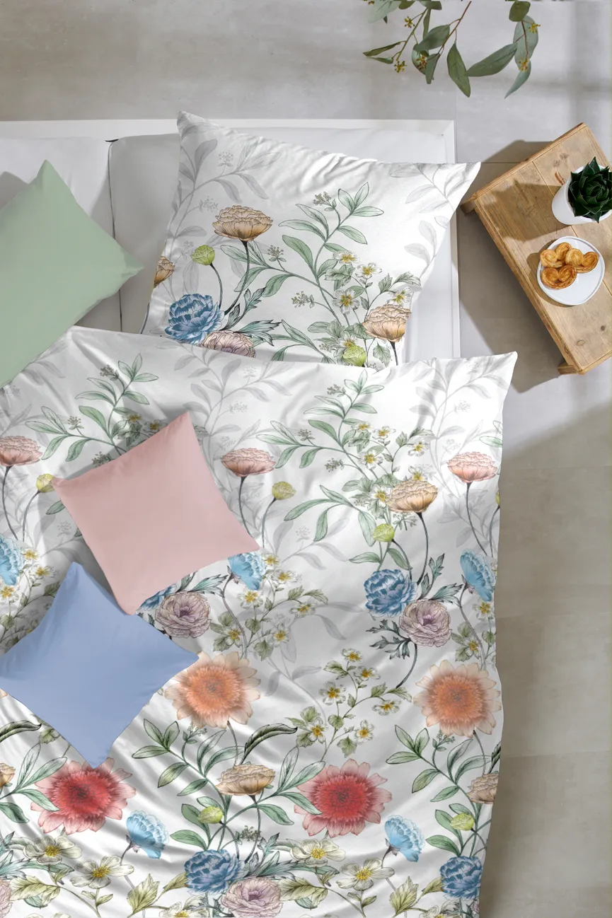 Satin-Bettw.Blumen 135x200 milieu