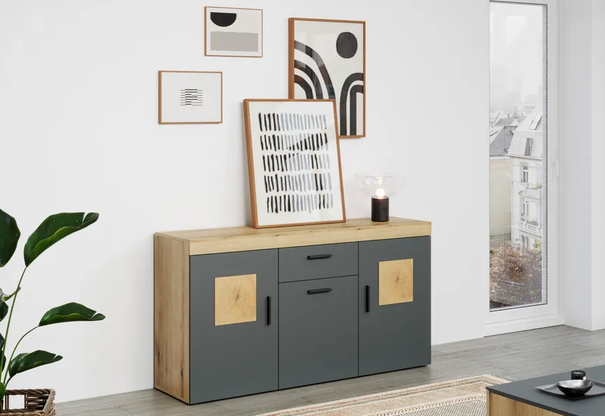 Sideboard detail