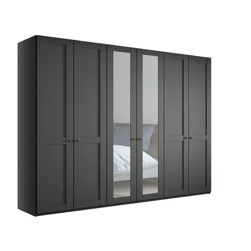 Kleiderschrank 