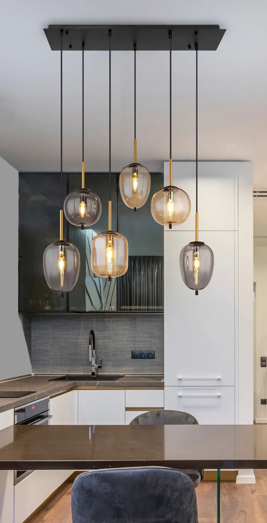 Pendelleuchte "Blacky" milieu