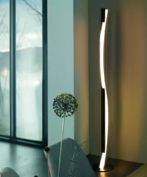 LED-Stehlampe