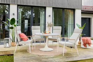 Gartentisch