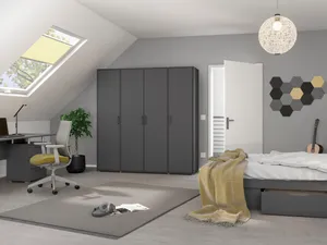 Kleiderschrank