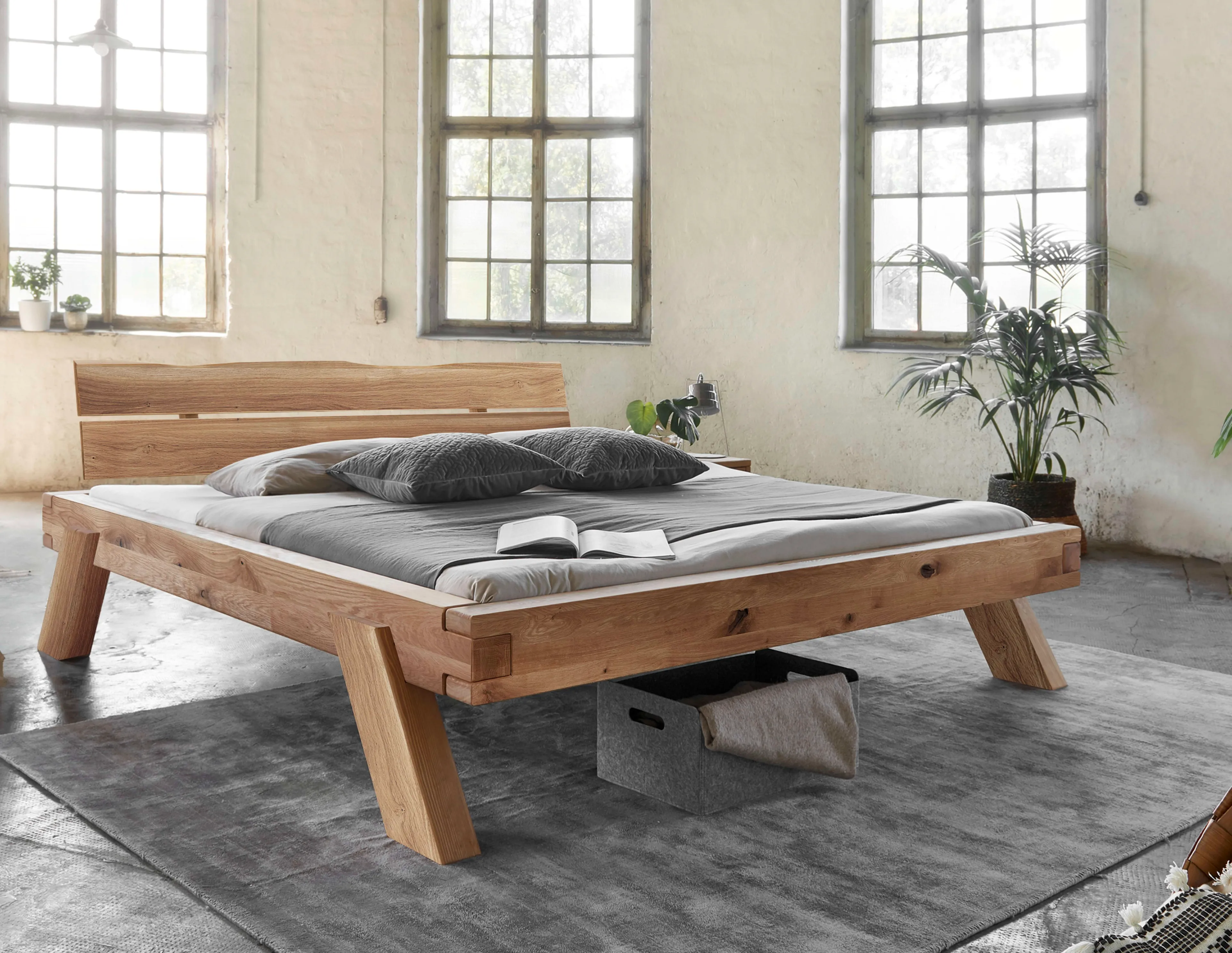 Massivholzbett BE-0520 200 x 200 cm