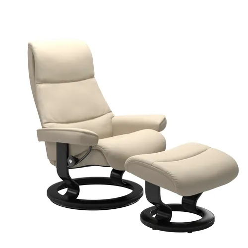 Sessel mit Hocker