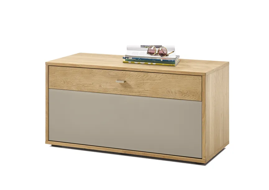 Garderobenbank hauptaufnahme