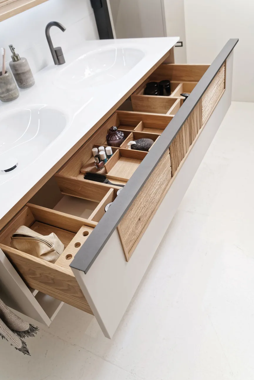 *Waschtischkombination detail