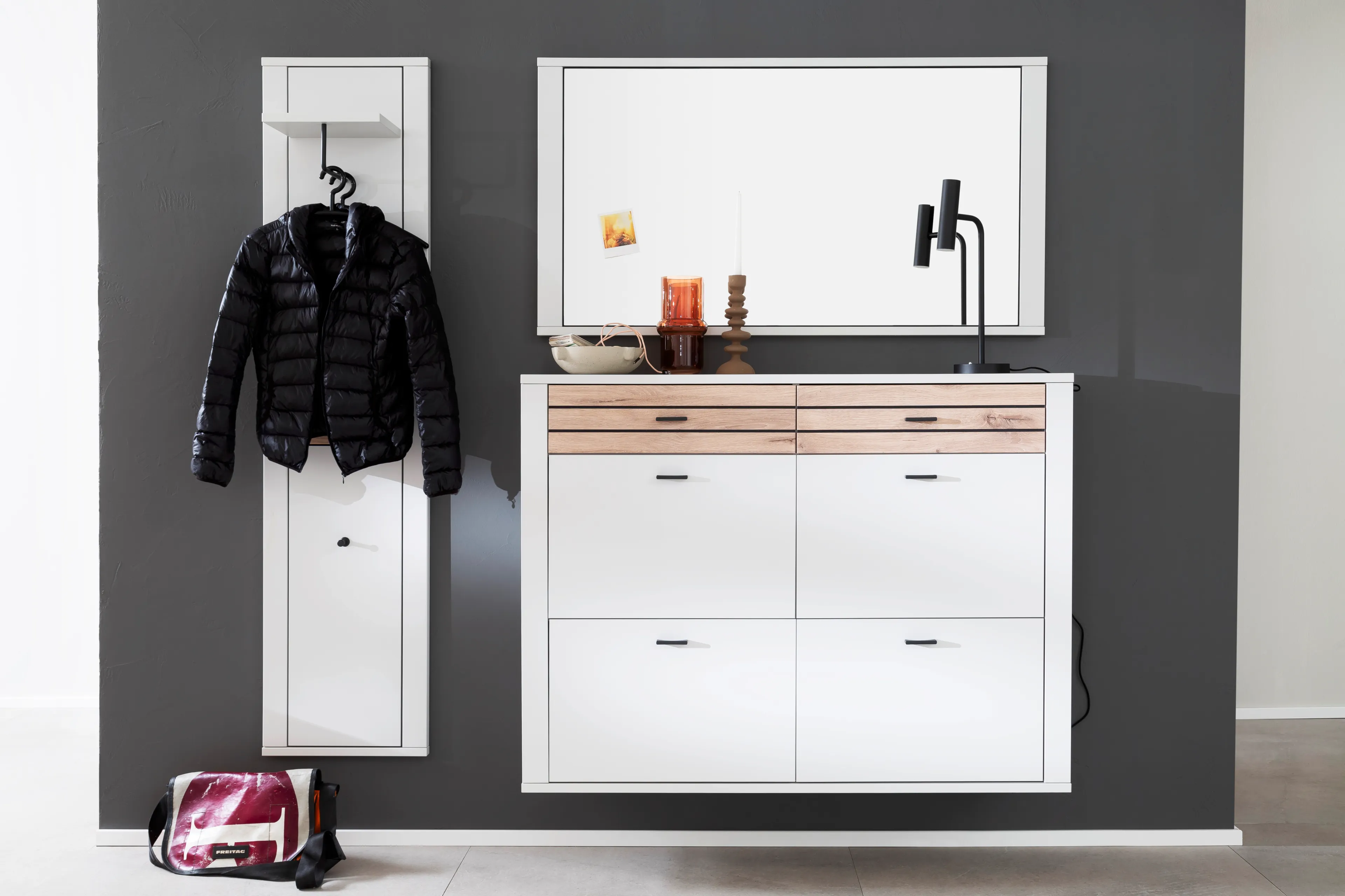 Hängeschuhschrank Mantena