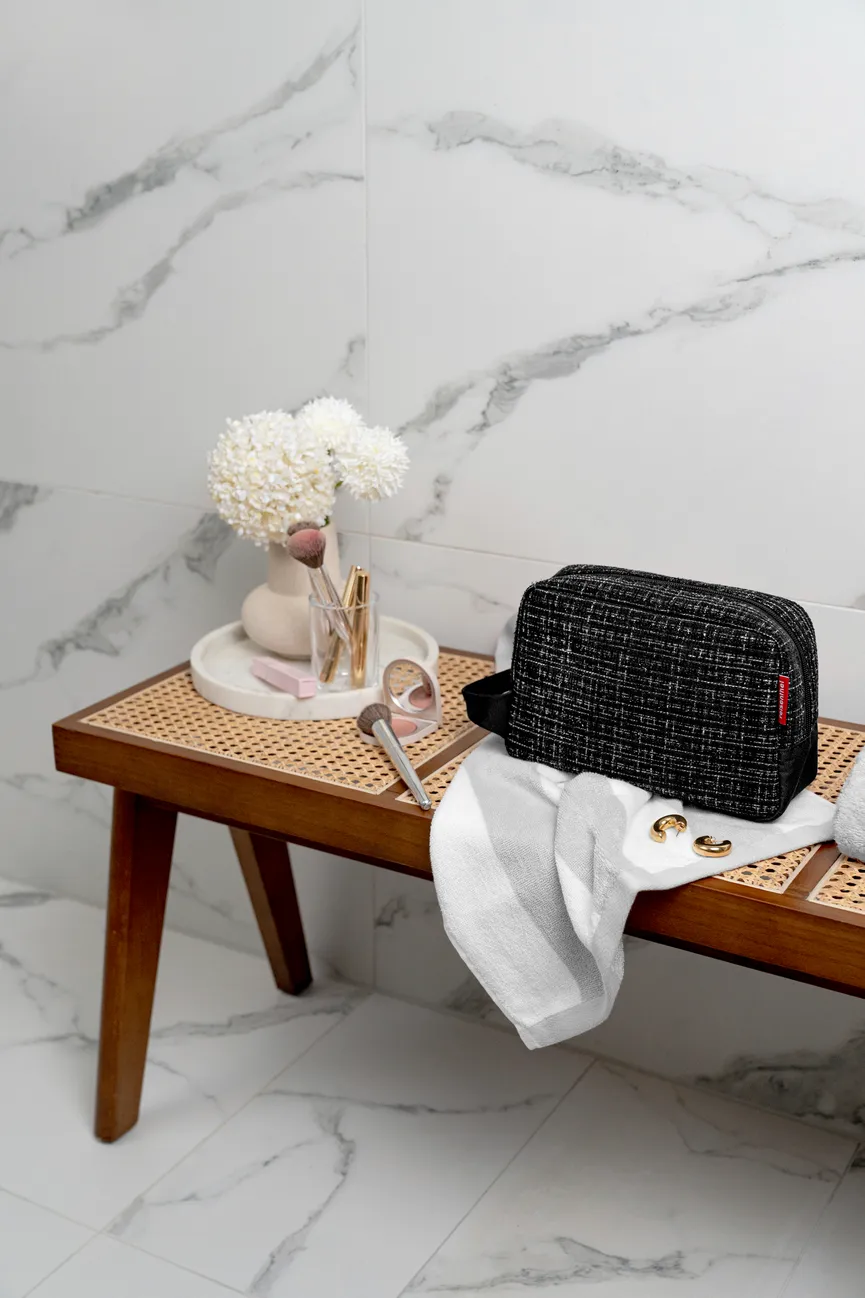 Cosmeticpouch "bouclé black" M milieu