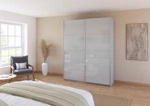 Schwebetürenschrank