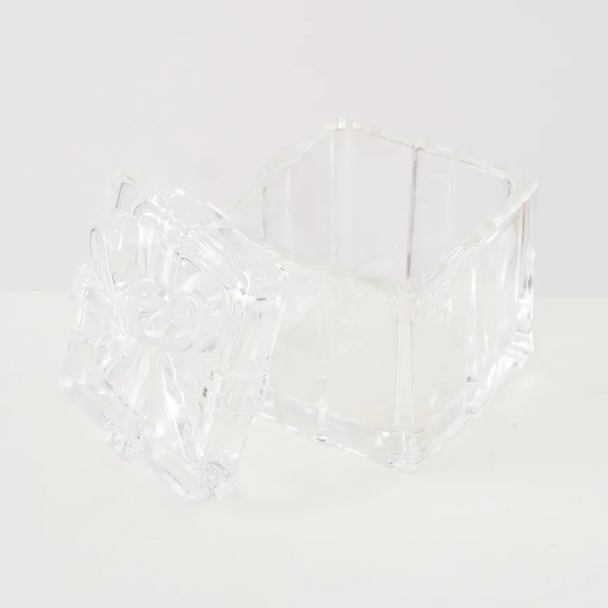 Box "Givy" 250 ml transparent milieu