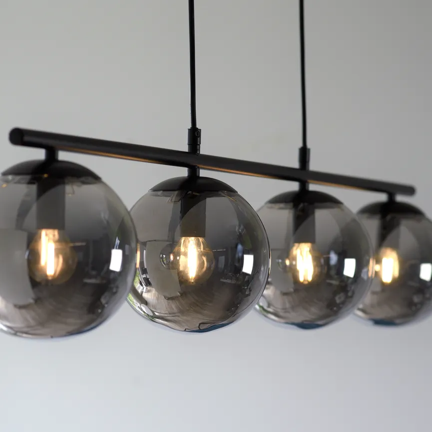 Pendelleuchte "Big Widow" detail