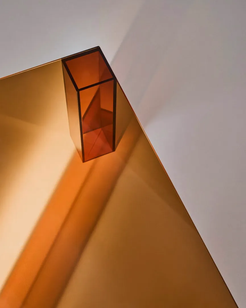 Beistelltisch detail