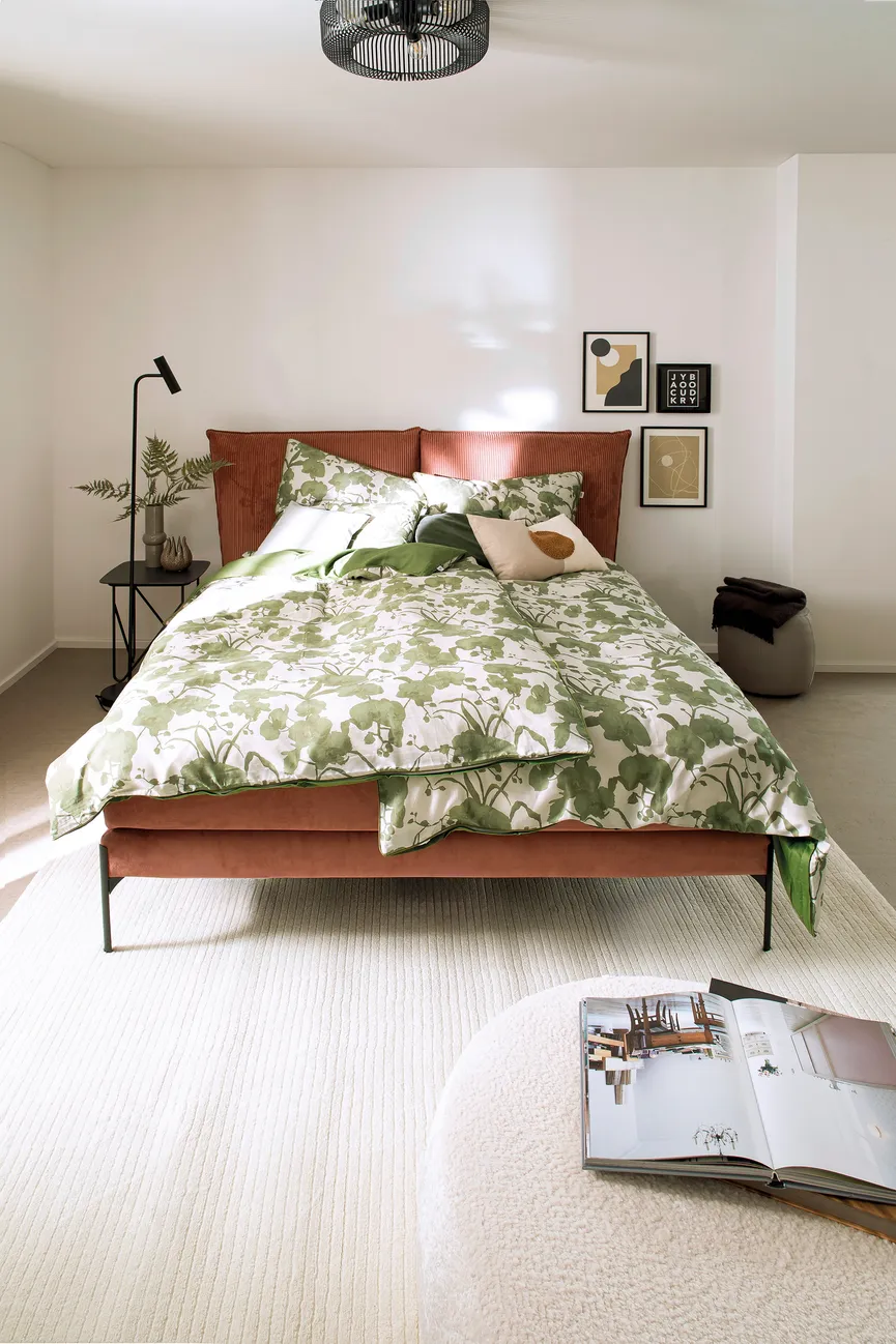 Satin-Bettw. Orchid 135x200 milieu