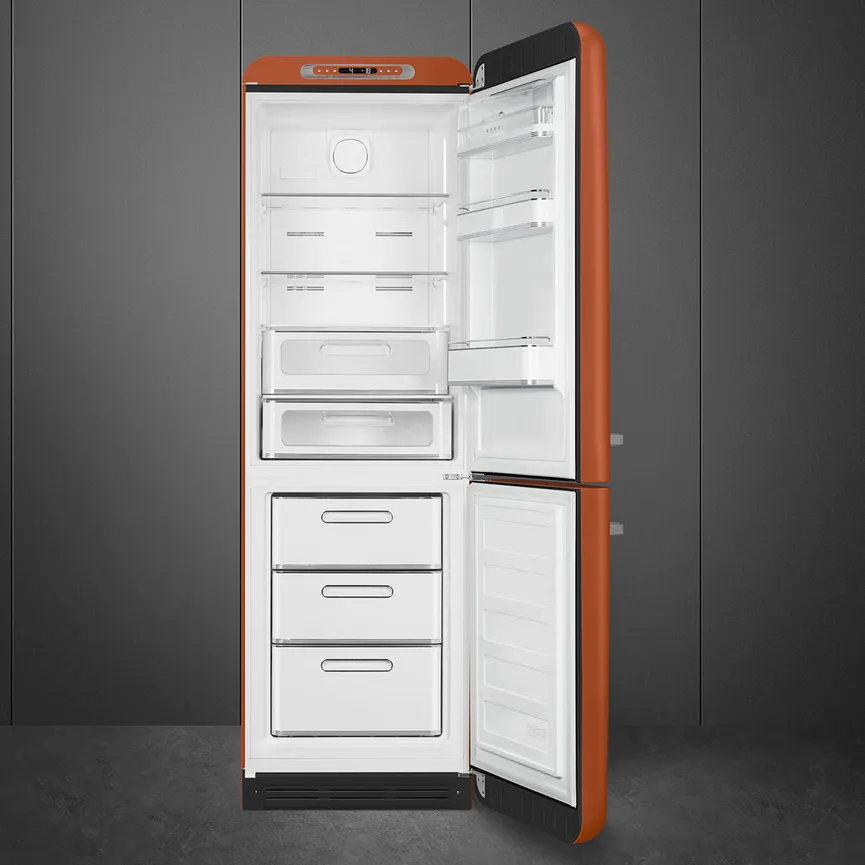 SMEG Kühl-/Gefrierkombination detail