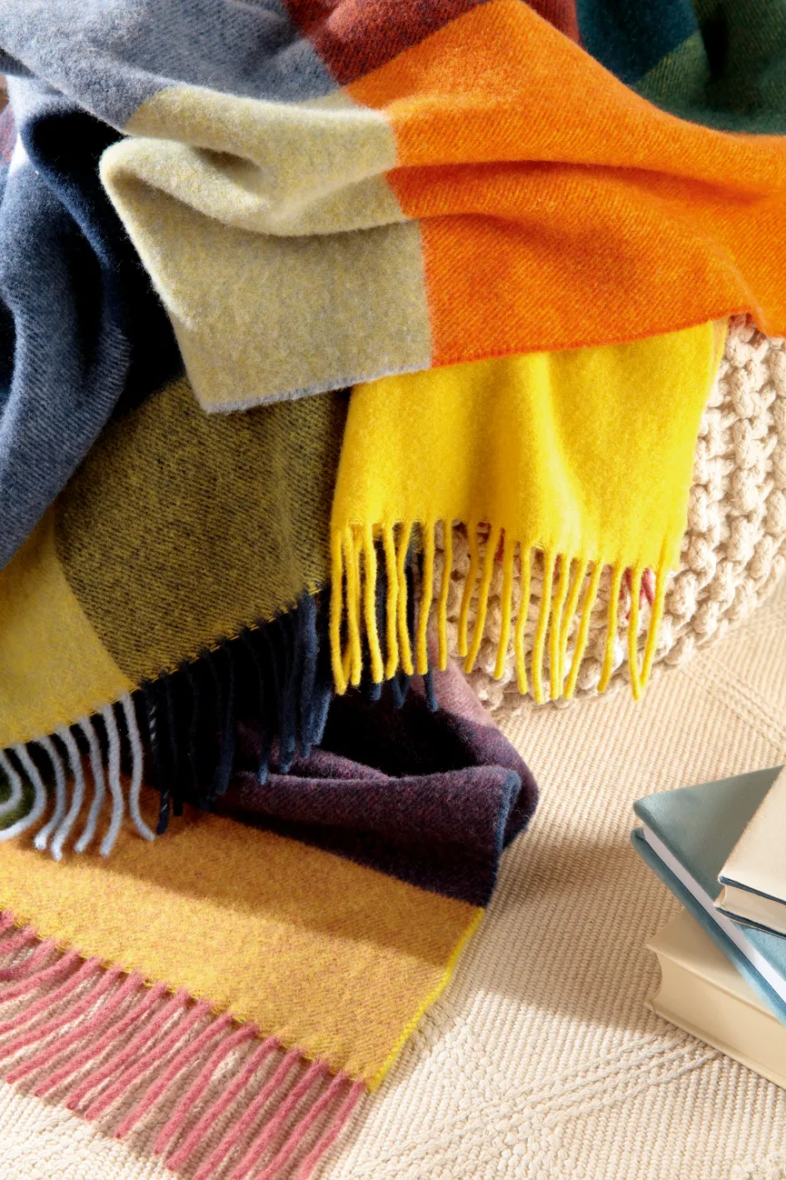 Plaid Vibrant Square milieu