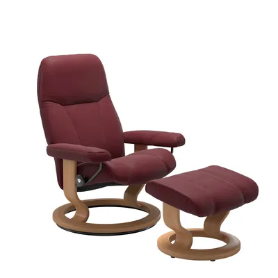 Sessel mit Hocker