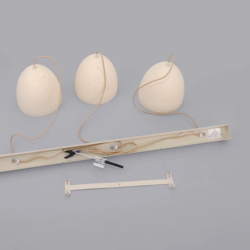 Pendelleuchte "TRAVENTA" detail