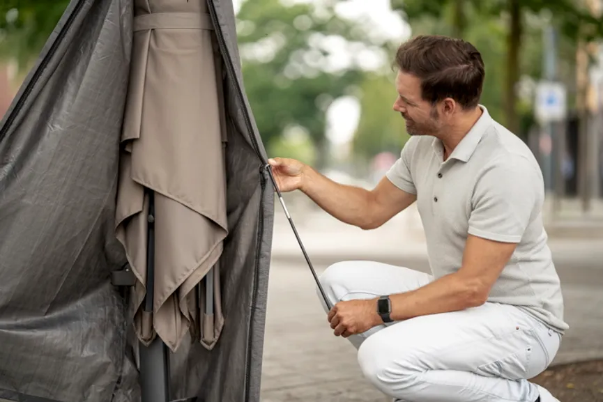 Schirm-Schutzhülle 250x64 detail