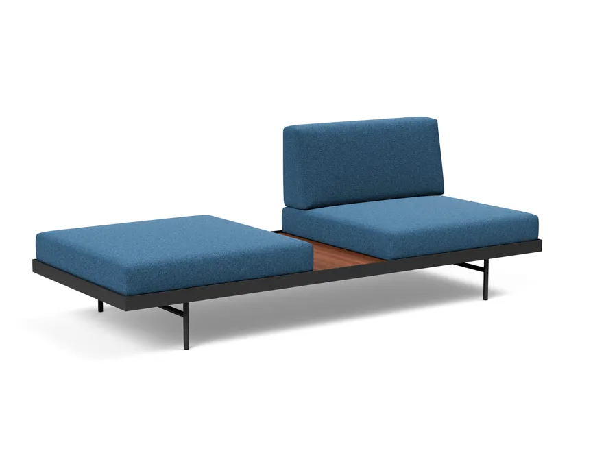 Sofa mit Walnusstisch hauptaufnahme